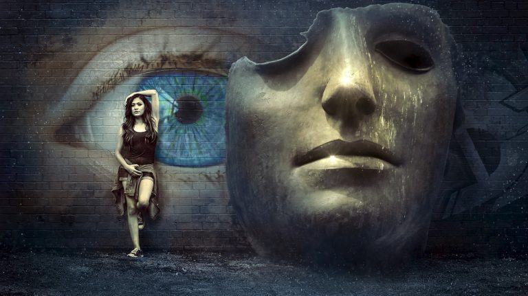 Tertúlias Entre O Autor e O Personagem